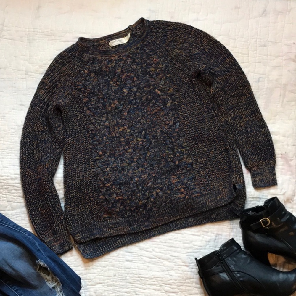 Faded glory light weight cable knit sweater